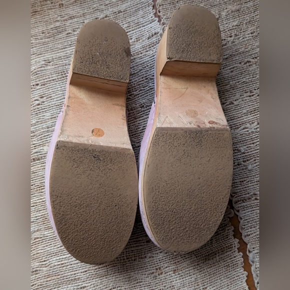 Charlotte Stone •  Martino Clogs In Lilac Suede with Wood Sole Size 7 - Picture 5 of 6